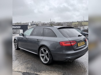 Used Audi A4 Avant 2013 for sale - 77357358: Photo