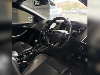 Used Ford Focus 2015 for sale - 77478062: Photo