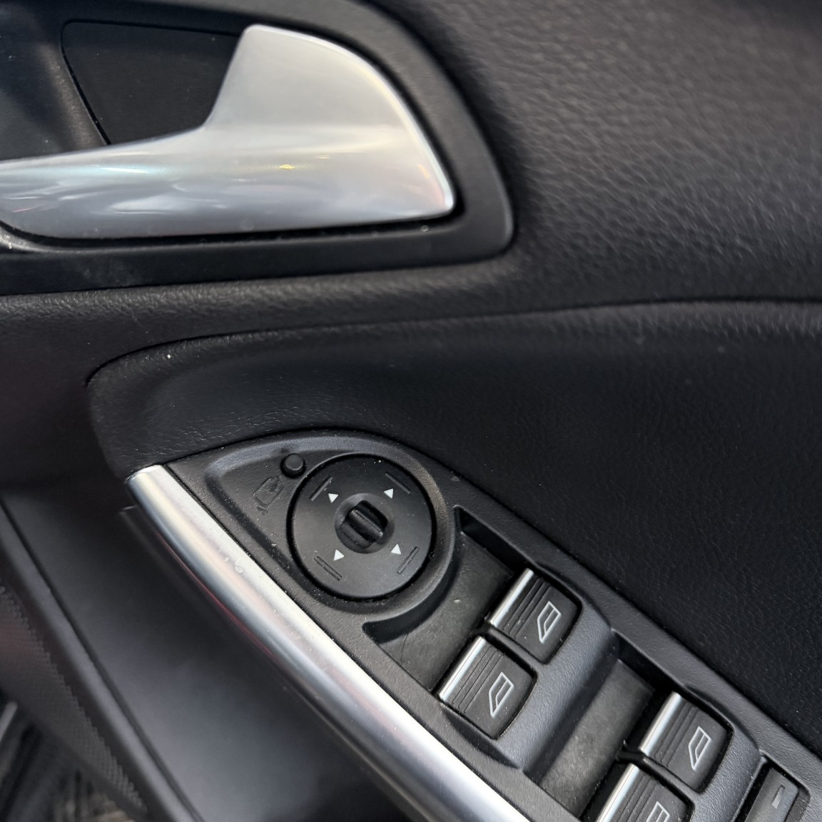 Used Ford Focus 2015 for sale - 77478062: Photo 9