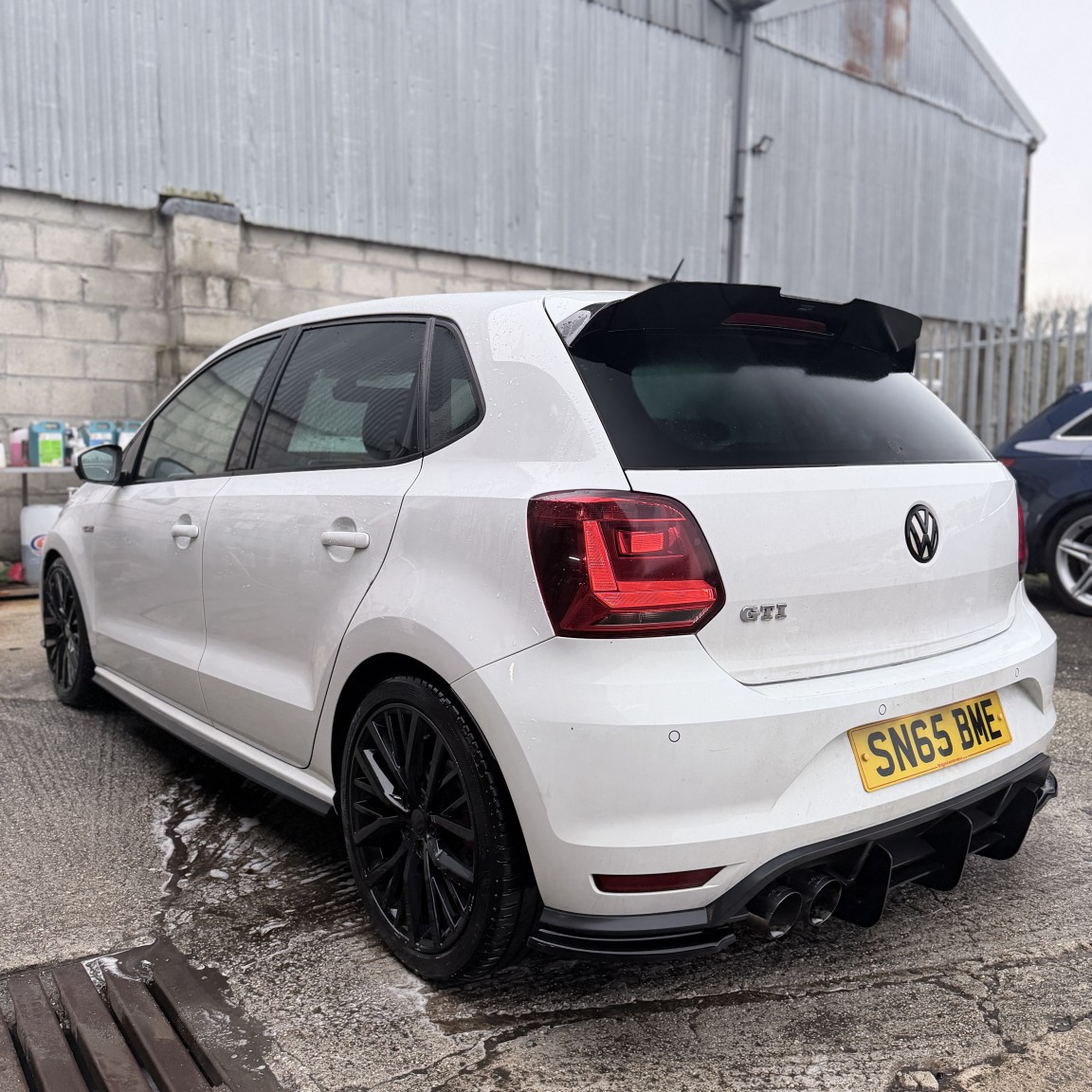 Used Volkswagen Polo 2015 for sale - 77906593: Photo 2