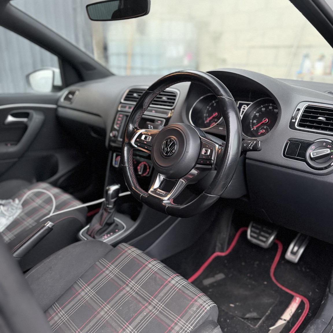 Used Volkswagen Polo 2015 for sale - 77906593: Photo 4