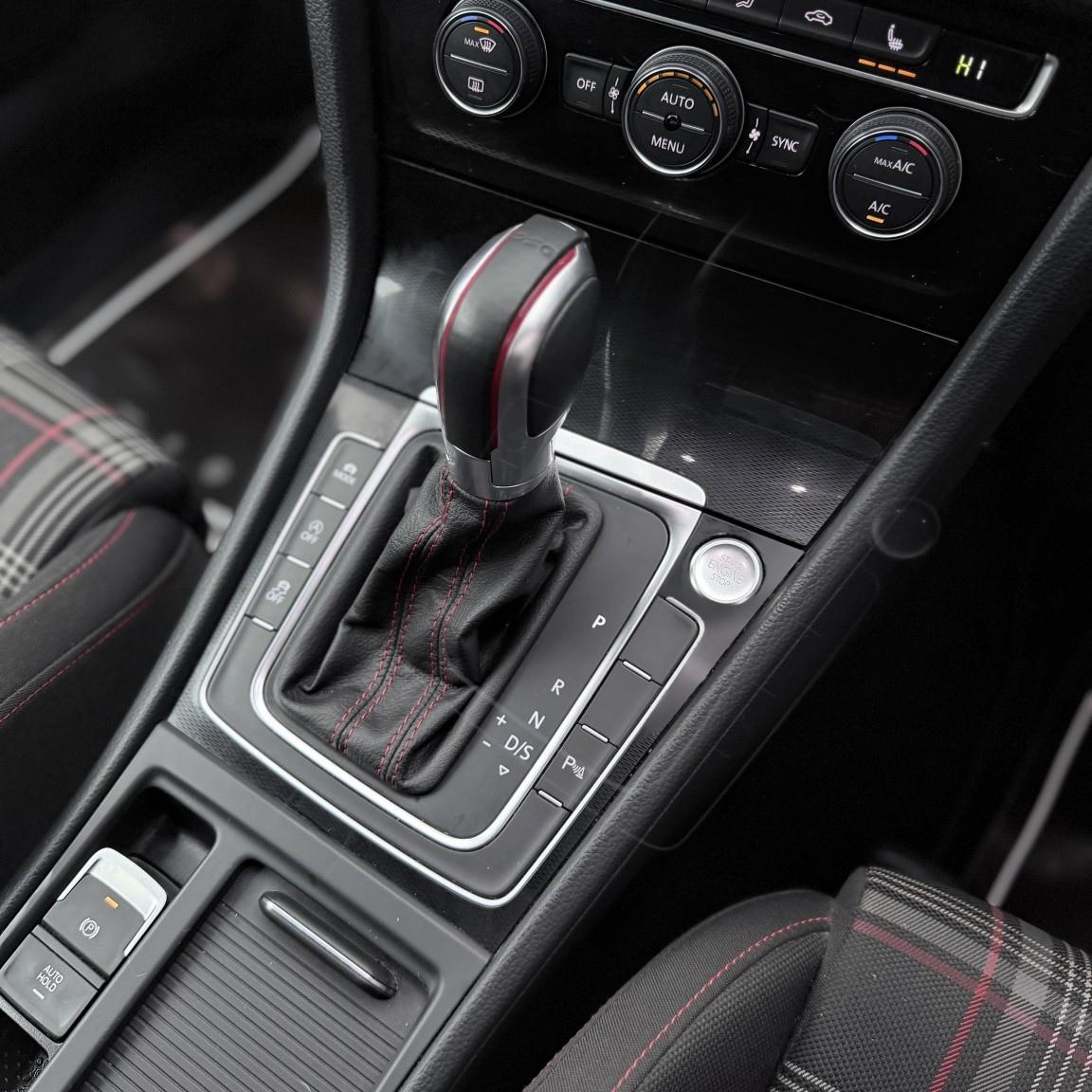 Used Volkswagen Golf 2015 for sale - 77096951: Photo 27