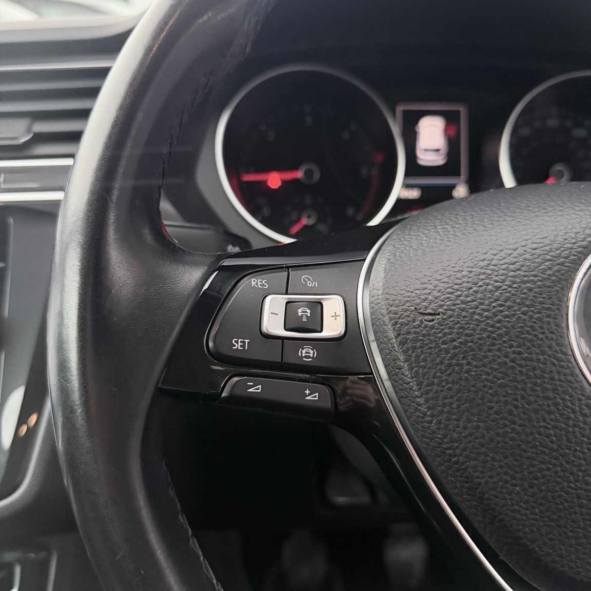 Used Volkswagen Tiguan 2019 for sale - 77662181: Photo 27