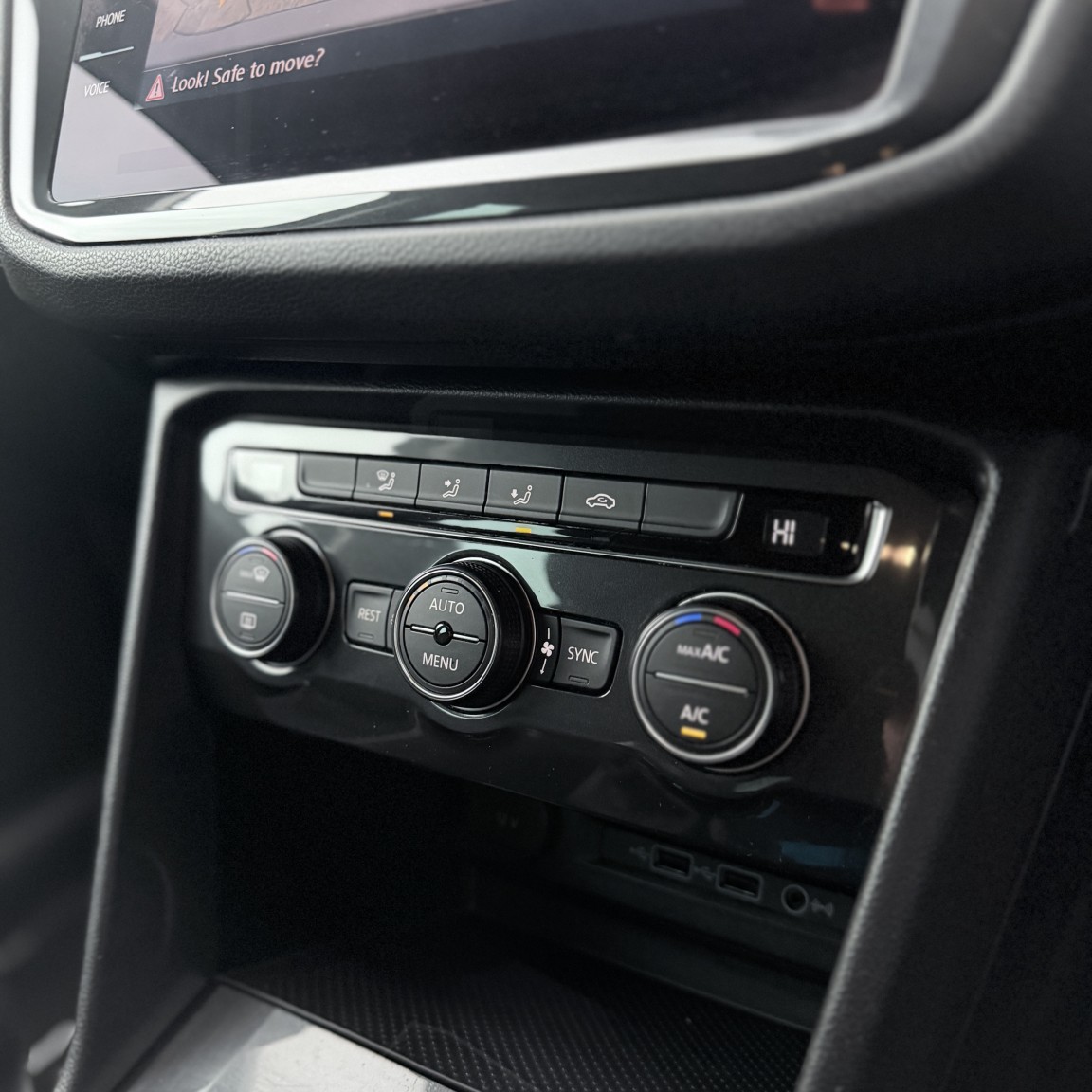 Used Volkswagen Tiguan 2019 for sale - 77662181: Photo 28