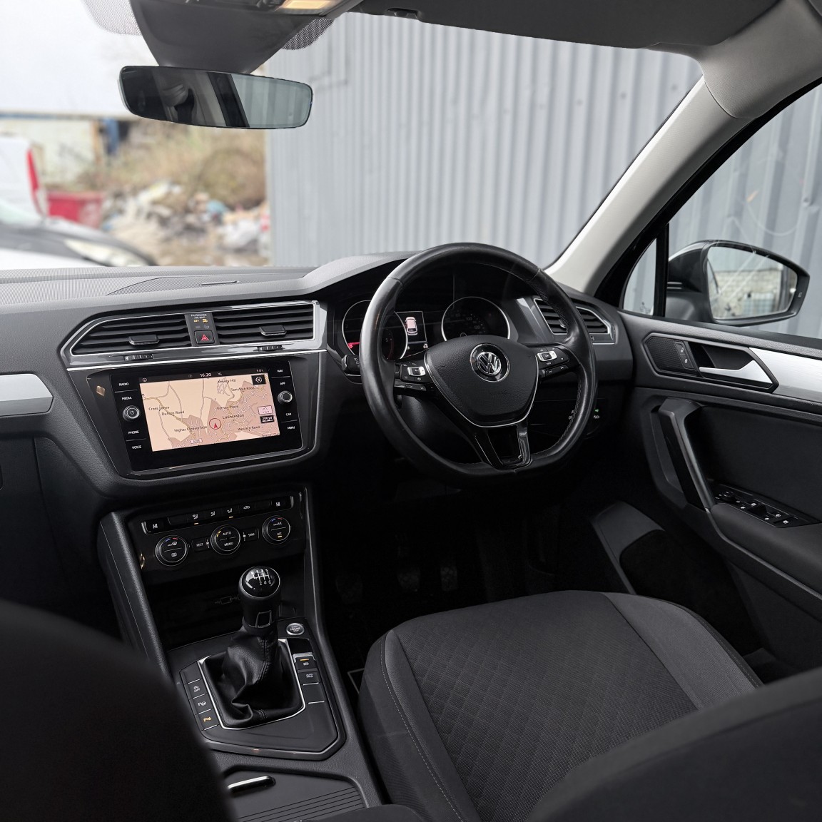 Used Volkswagen Tiguan 2019 for sale - 77662181: Photo 33