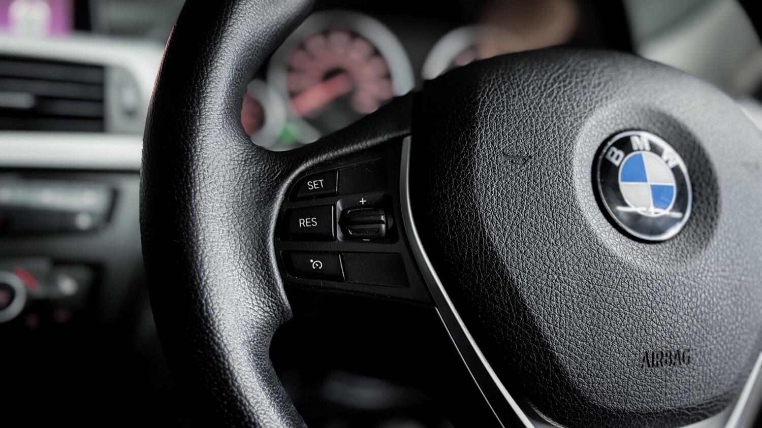 Used BMW 3 Series 2012 for sale - 76439967: Photo 13