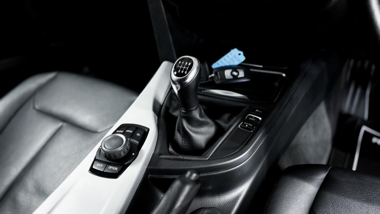 Used BMW 3 Series 2012 for sale - 76439967: Photo 16