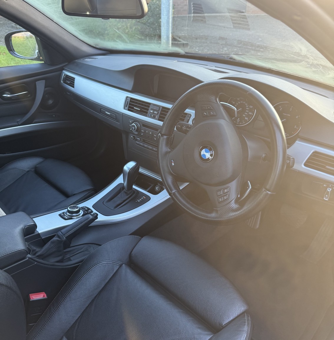 Used BMW 3 Series 2011 for sale - 77189325: Photo 3