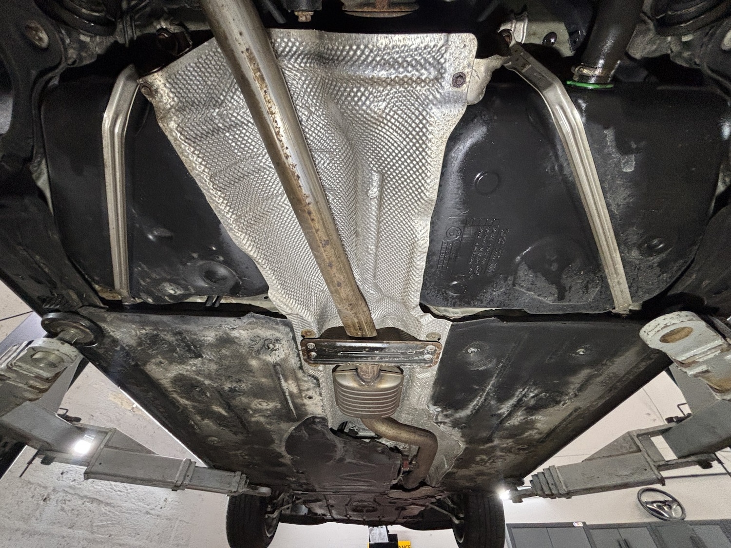 Used BMW 3 Series 2011 for sale - 77189325: Photo 6