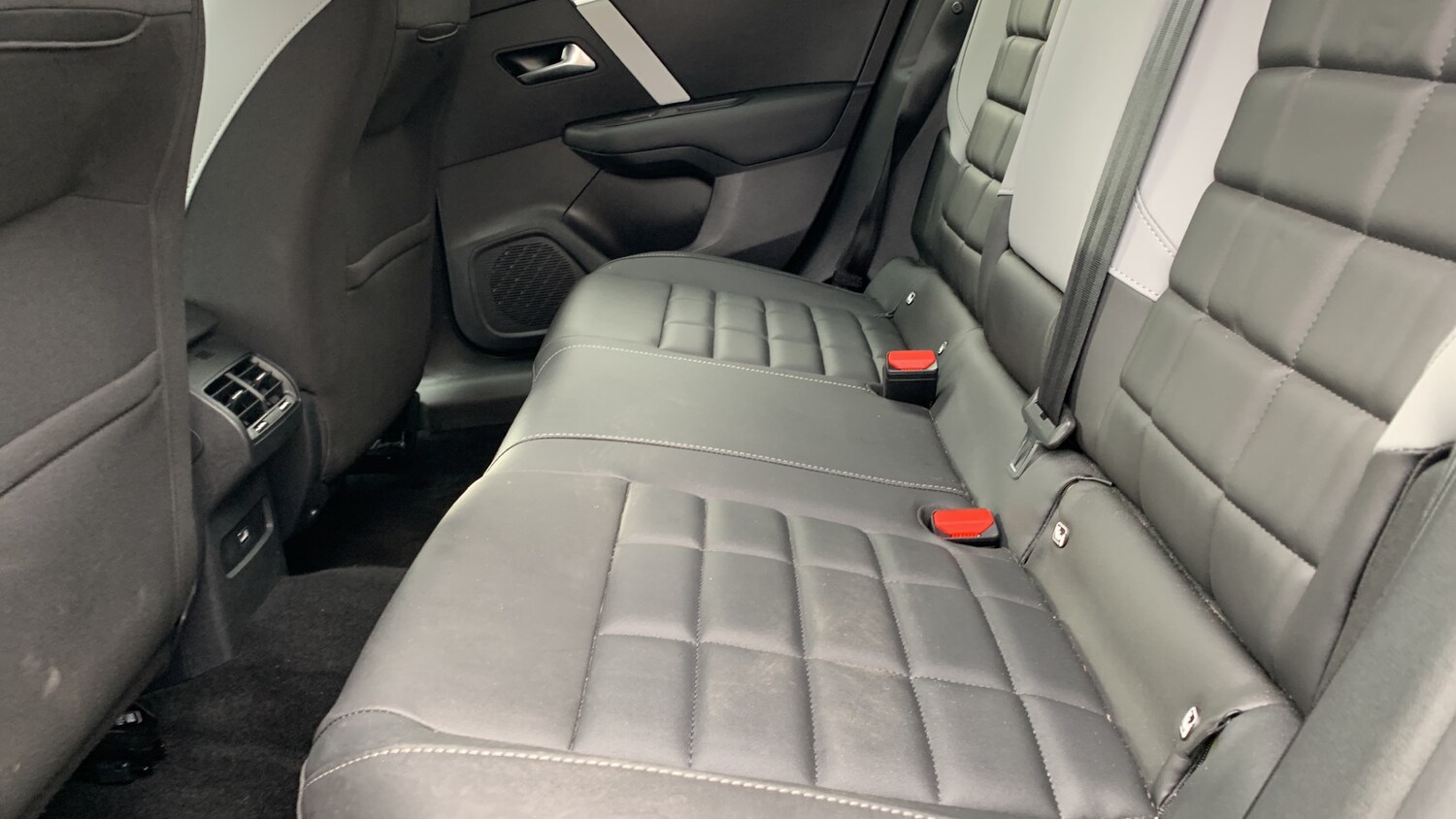 Used Citroen C4 2025 for sale - 76327685: Photo 33