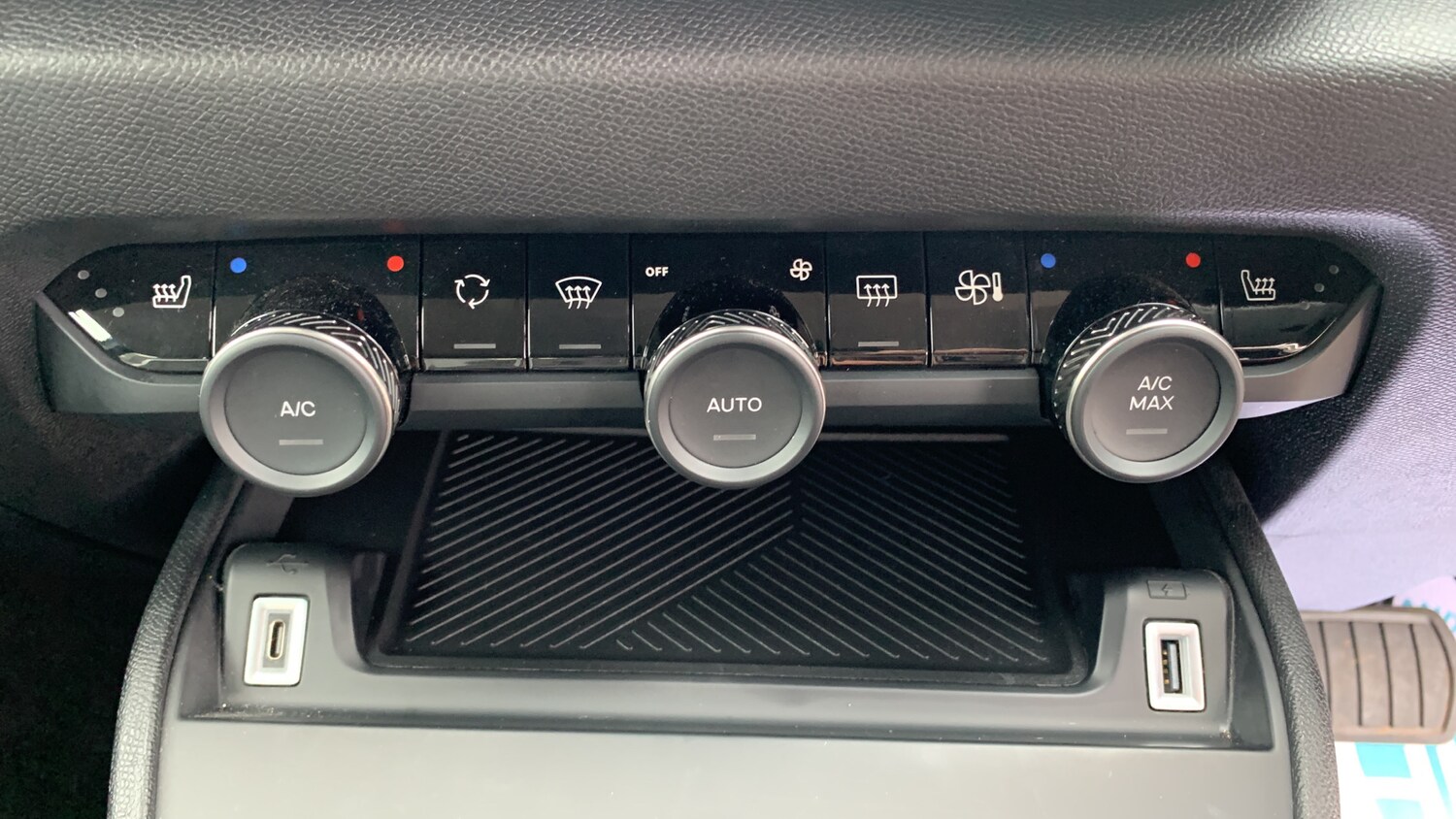 Used Citroen C4 2025 for sale - 76327685: Photo 43