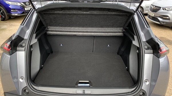 Used Peugeot 2008 2024 for sale - 72862029: Photo 18