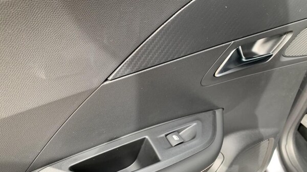 Used Peugeot 2008 2024 for sale - 72862029: Photo 40