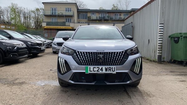 Used Peugeot 2008 2024 for sale - 72862029: Photo 8