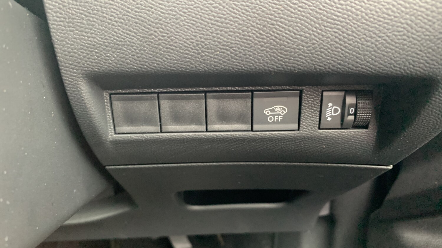 Used Peugeot 2008 2024 for sale - 77910166: Photo 34