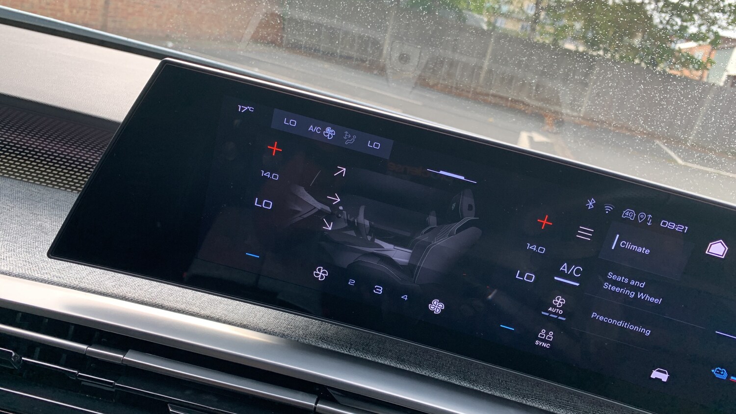 Used Peugeot 3008 2024 for sale - 75840902: Photo 30