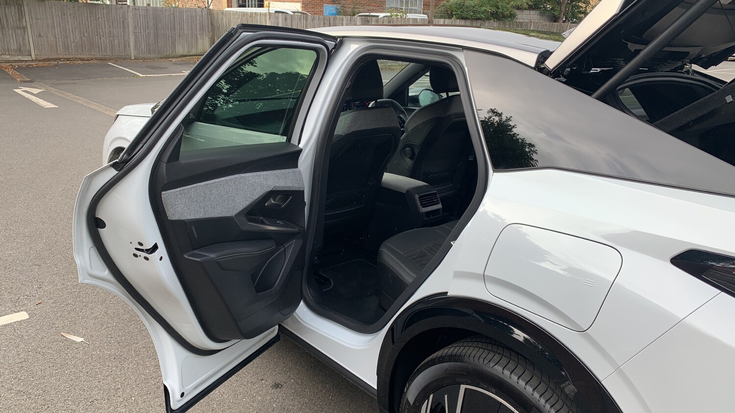 Used Peugeot 3008 2024 for sale - 75840902: Photo 57