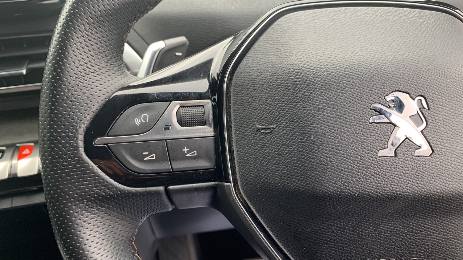 Used Peugeot 5008 2023 for sale - 77659694: Photo 23