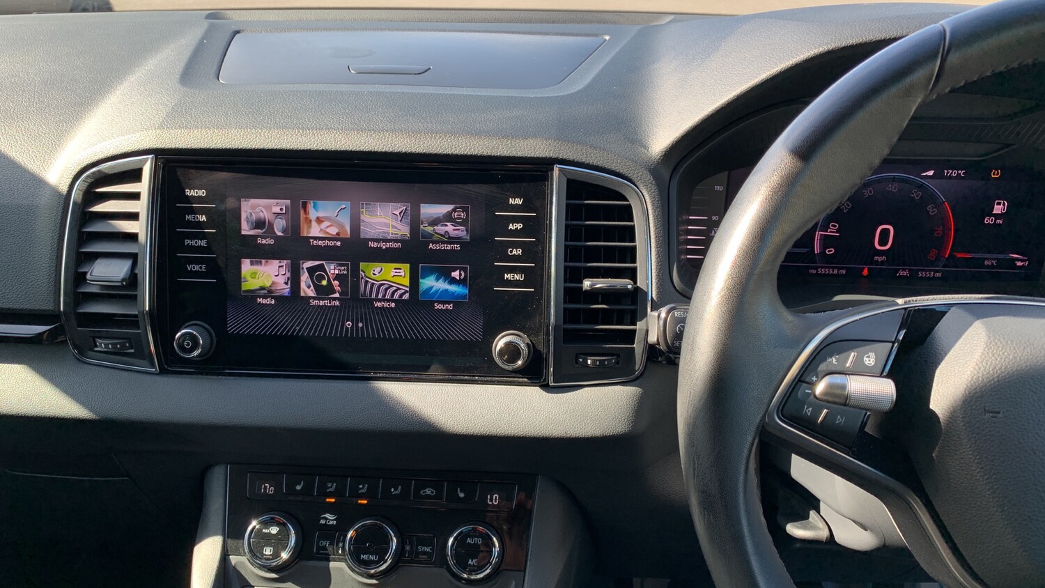 Used Skoda Karoq 2024 for sale - 75942596: Photo 10