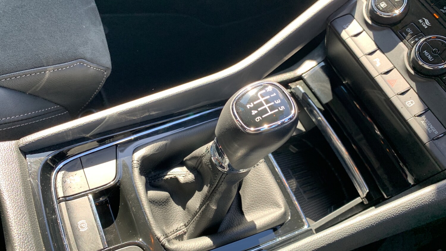 Used Skoda Karoq 2024 for sale - 75942596: Photo 20