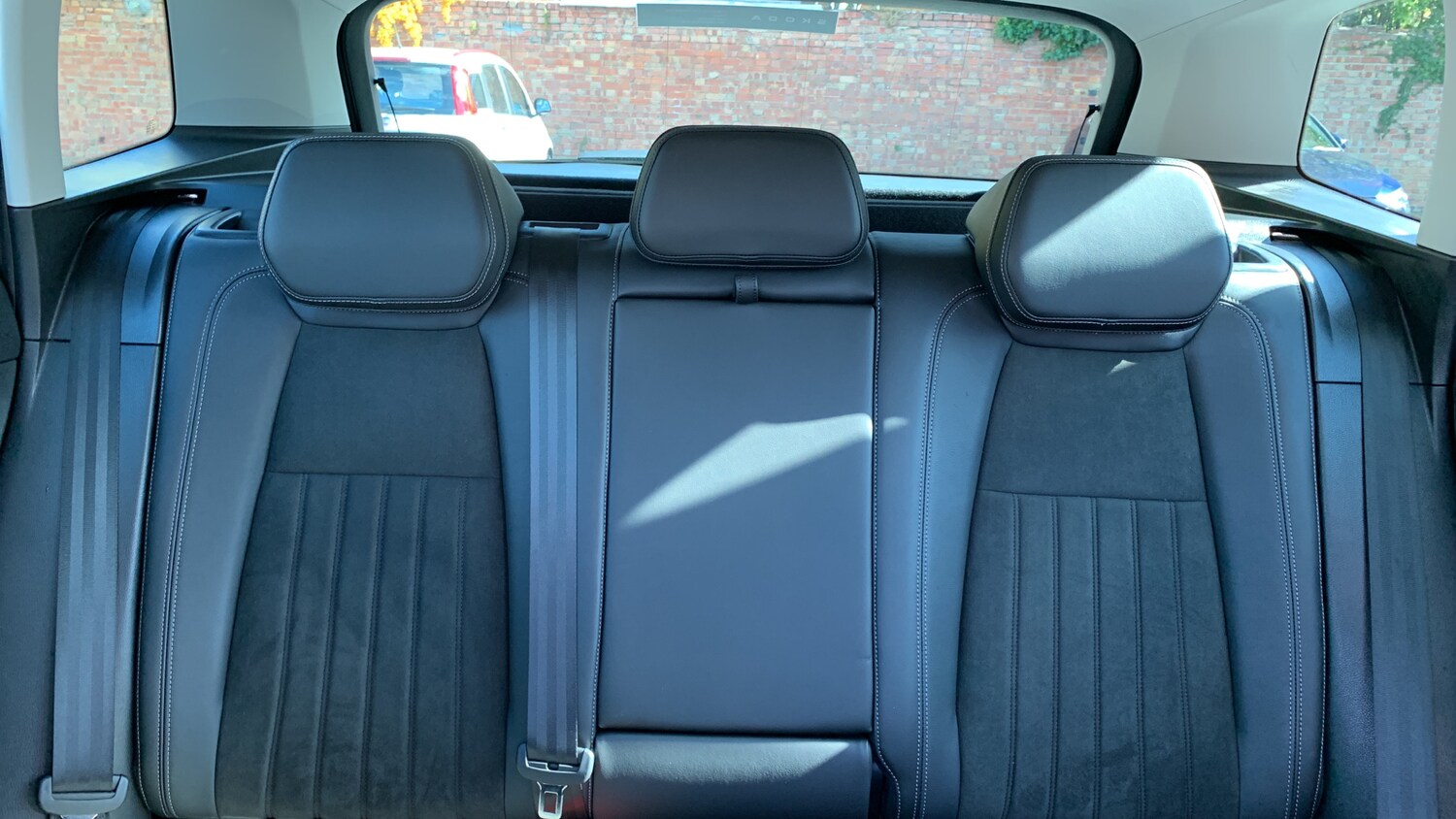 Used Skoda Karoq 2024 for sale - 75942596: Photo 25