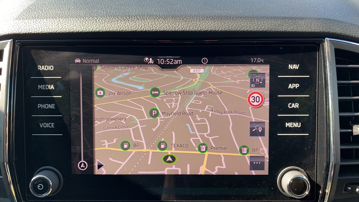 Used Skoda Karoq 2024 for sale - 75942596: Photo 32