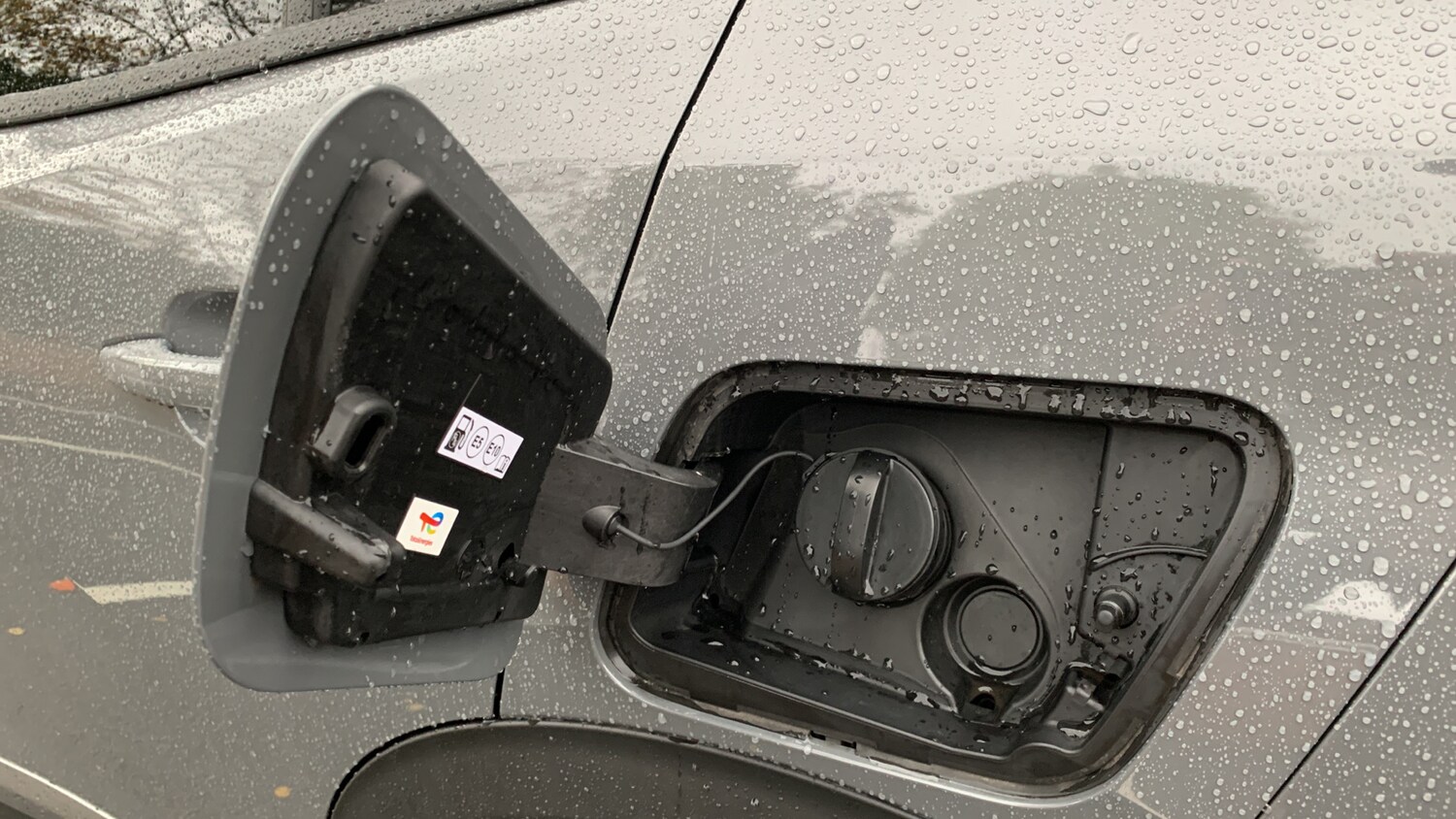 Used Peugeot 2008 2024 for sale - 76729997: Photo 51