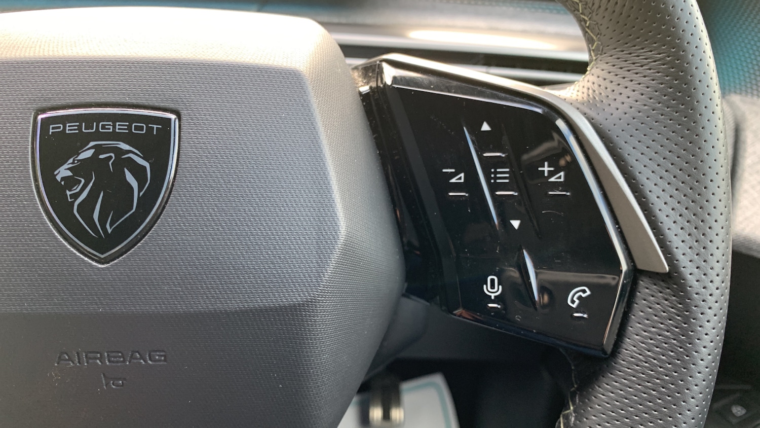 Used Peugeot 5008 2025 for sale - 76359082: Photo 24