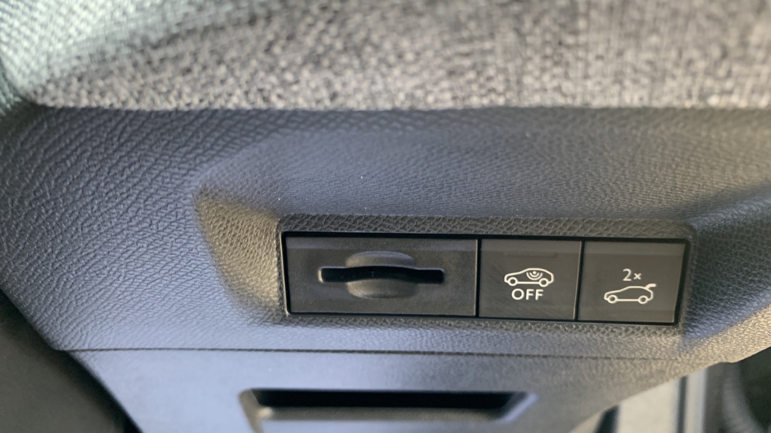 Used Peugeot 5008 2025 for sale - 76359082: Photo 34