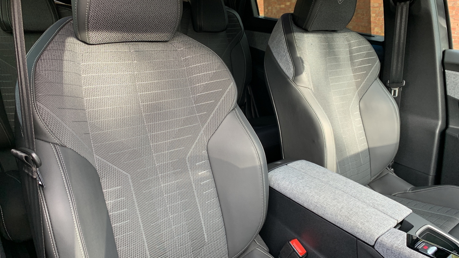 Used Peugeot 5008 2025 for sale - 76359082: Photo 42