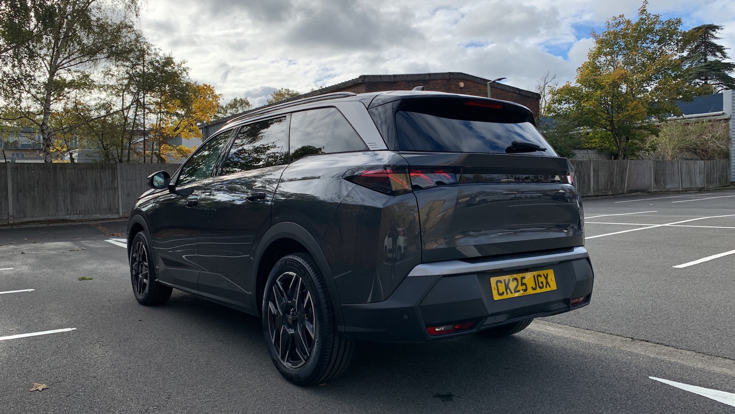 Used Peugeot 5008 2025 for sale - 76359082: Photo 5