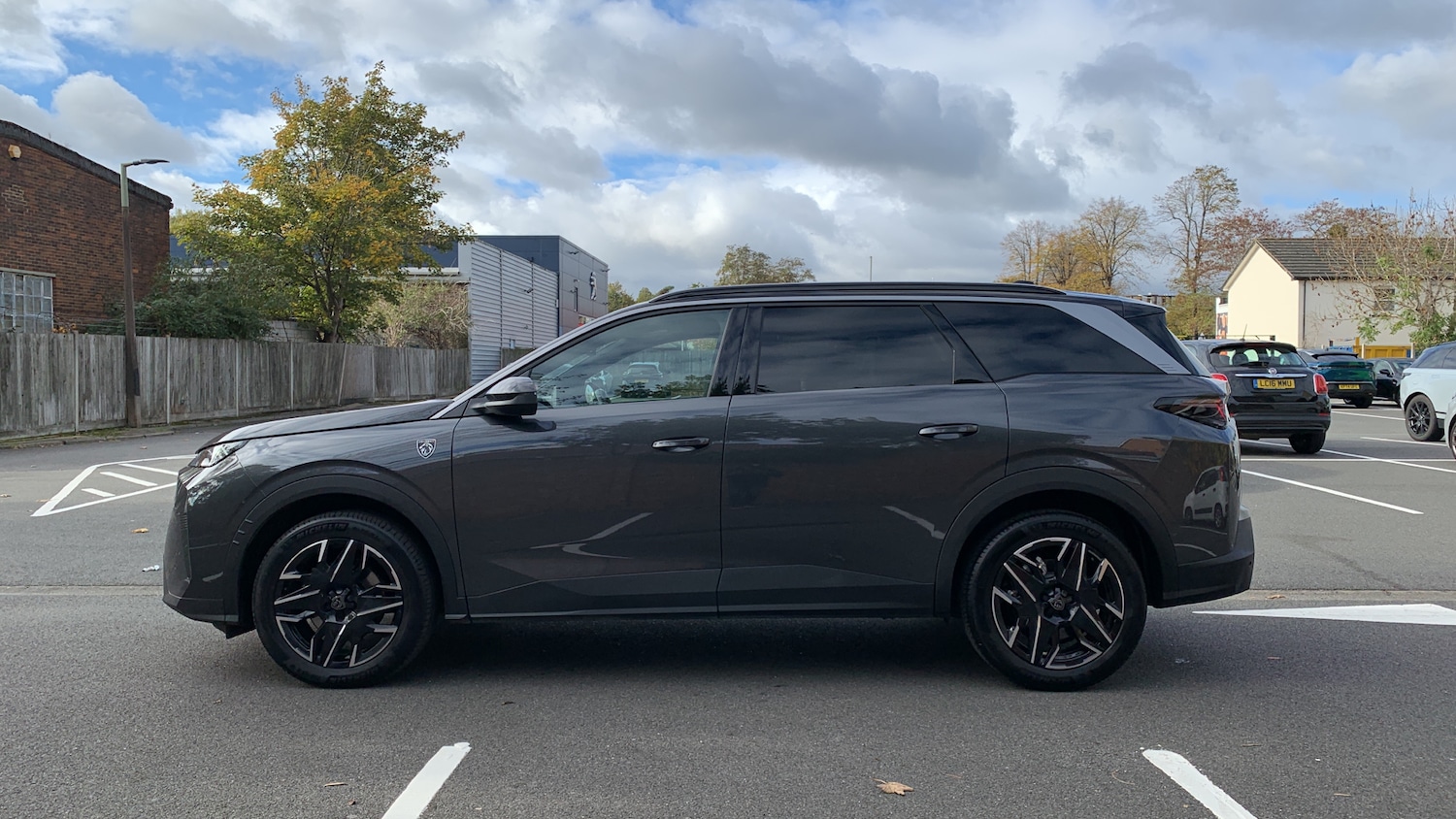 Used Peugeot 5008 2025 for sale - 76359082: Photo 6