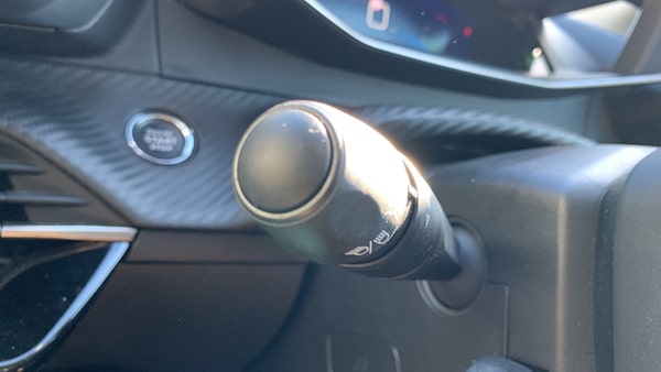 Used Peugeot 208 2023 for sale - 76327636: Photo 27