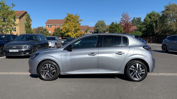 Used Peugeot 208 2023 for sale - 76327636: Photo 6