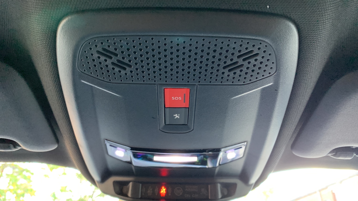 Used Peugeot 2008 2023 for sale - 76338283: Photo 39