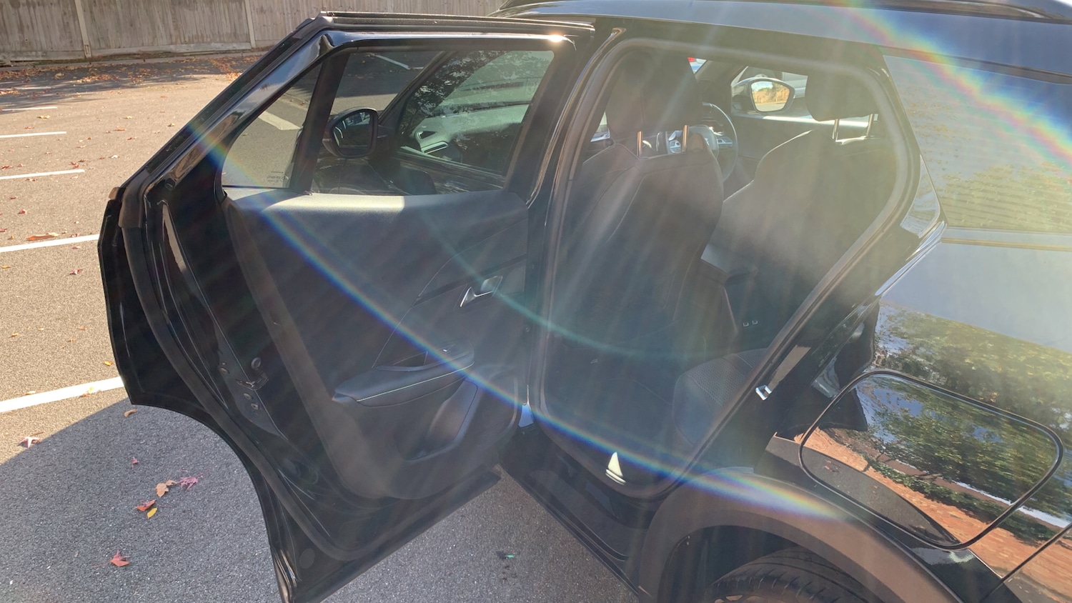 Used Peugeot 2008 2023 for sale - 76338283: Photo 52