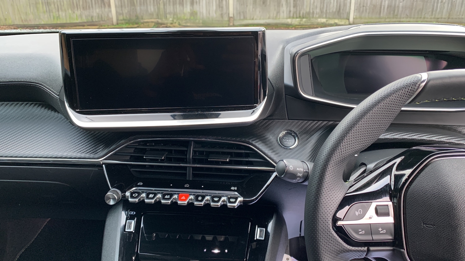 Used Peugeot 2008 2024 for sale - 77457179: Photo 10