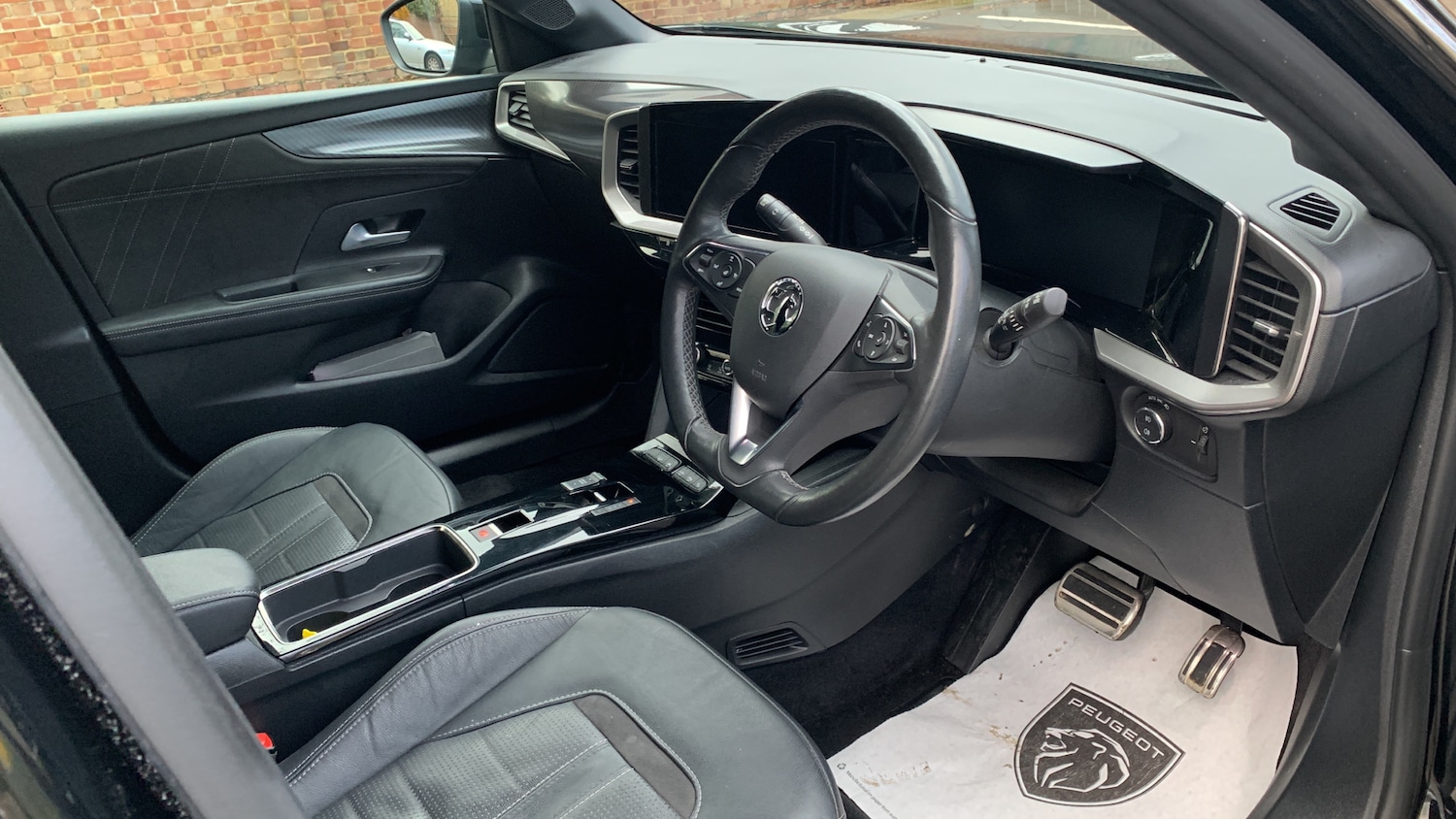 Used Vauxhall Mokka Electric 2021 for sale - 76953764: Photo 11