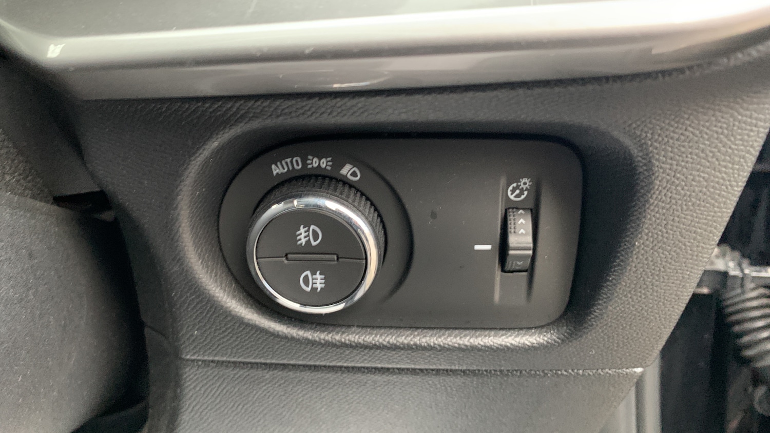 Used Vauxhall Mokka Electric 2021 for sale - 76953764: Photo 34