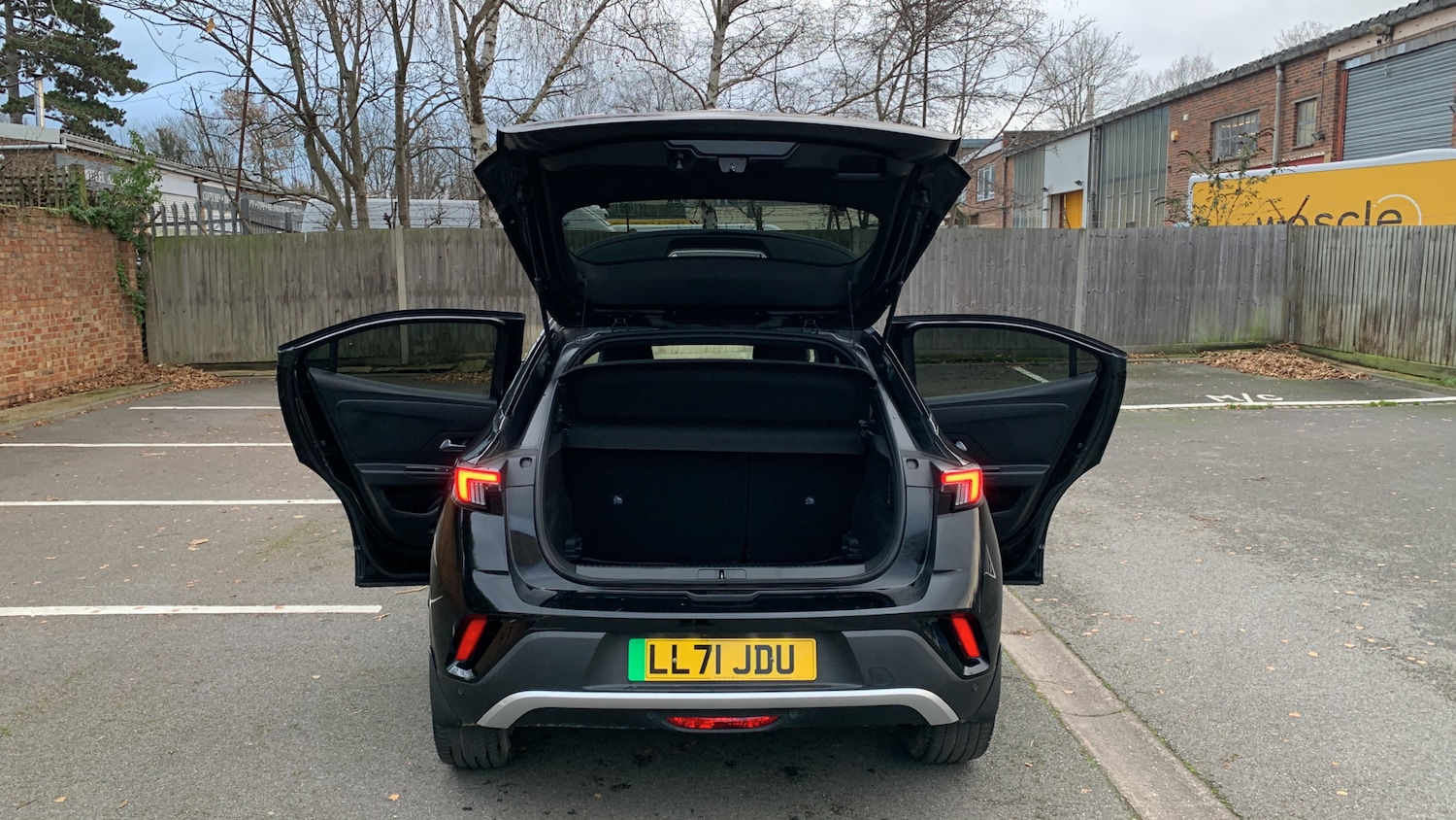 Used Vauxhall Mokka Electric 2021 for sale - 76953764: Photo 57