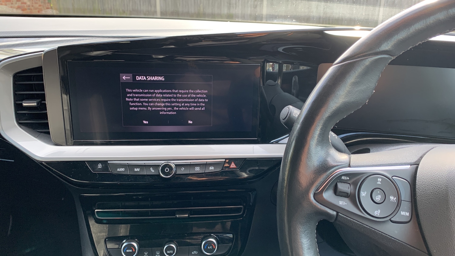 Used Vauxhall Mokka Electric 2023 for sale - 77539101: Photo 10