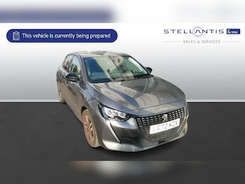 Peugeot - 208
