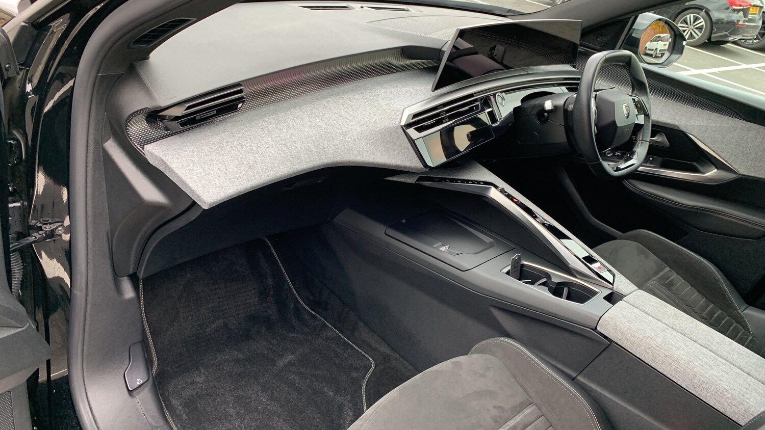 Used Peugeot 3008 2024 for sale - 76419745: Photo 12