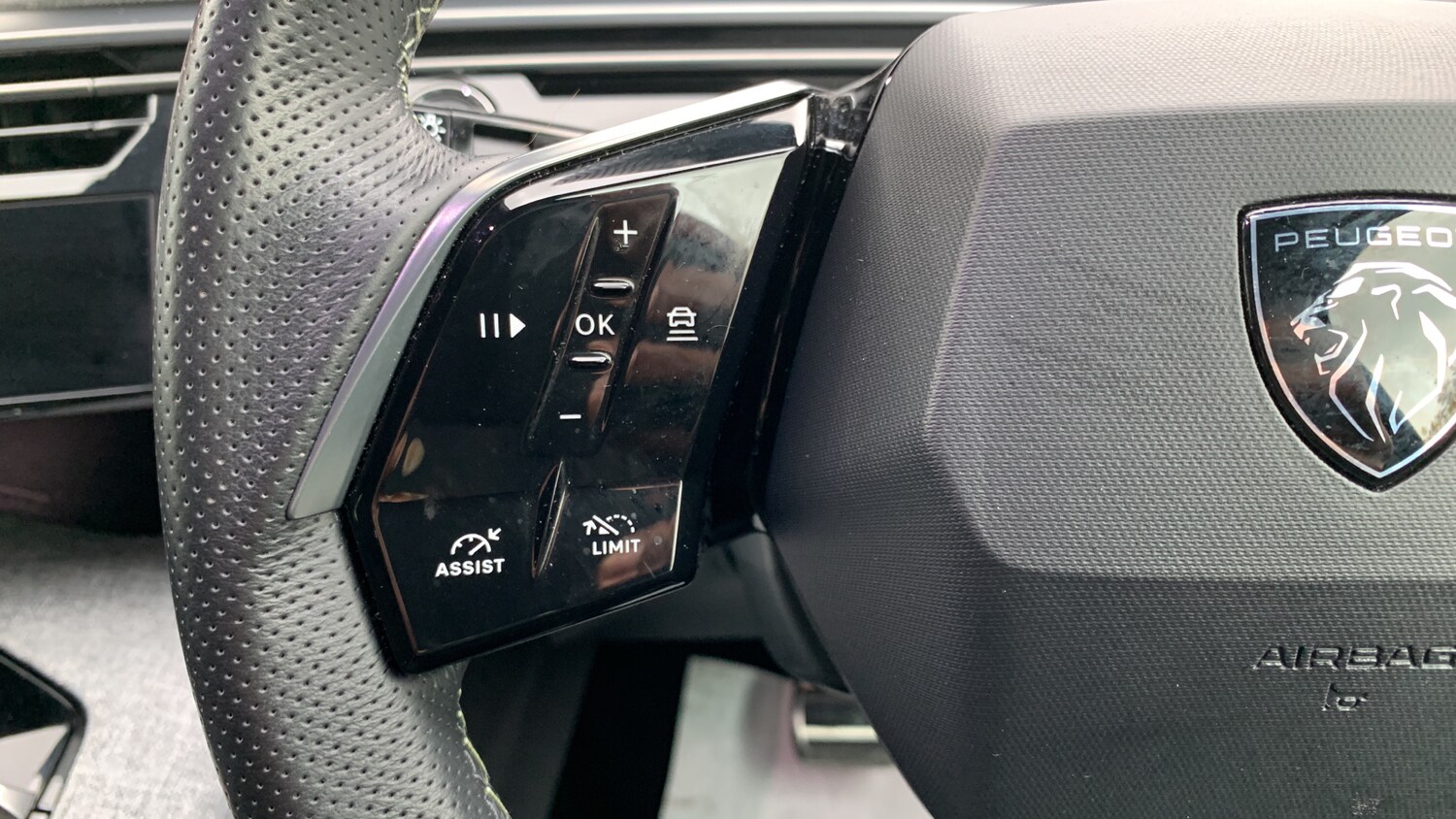Used Peugeot 3008 2024 for sale - 76419745: Photo 23