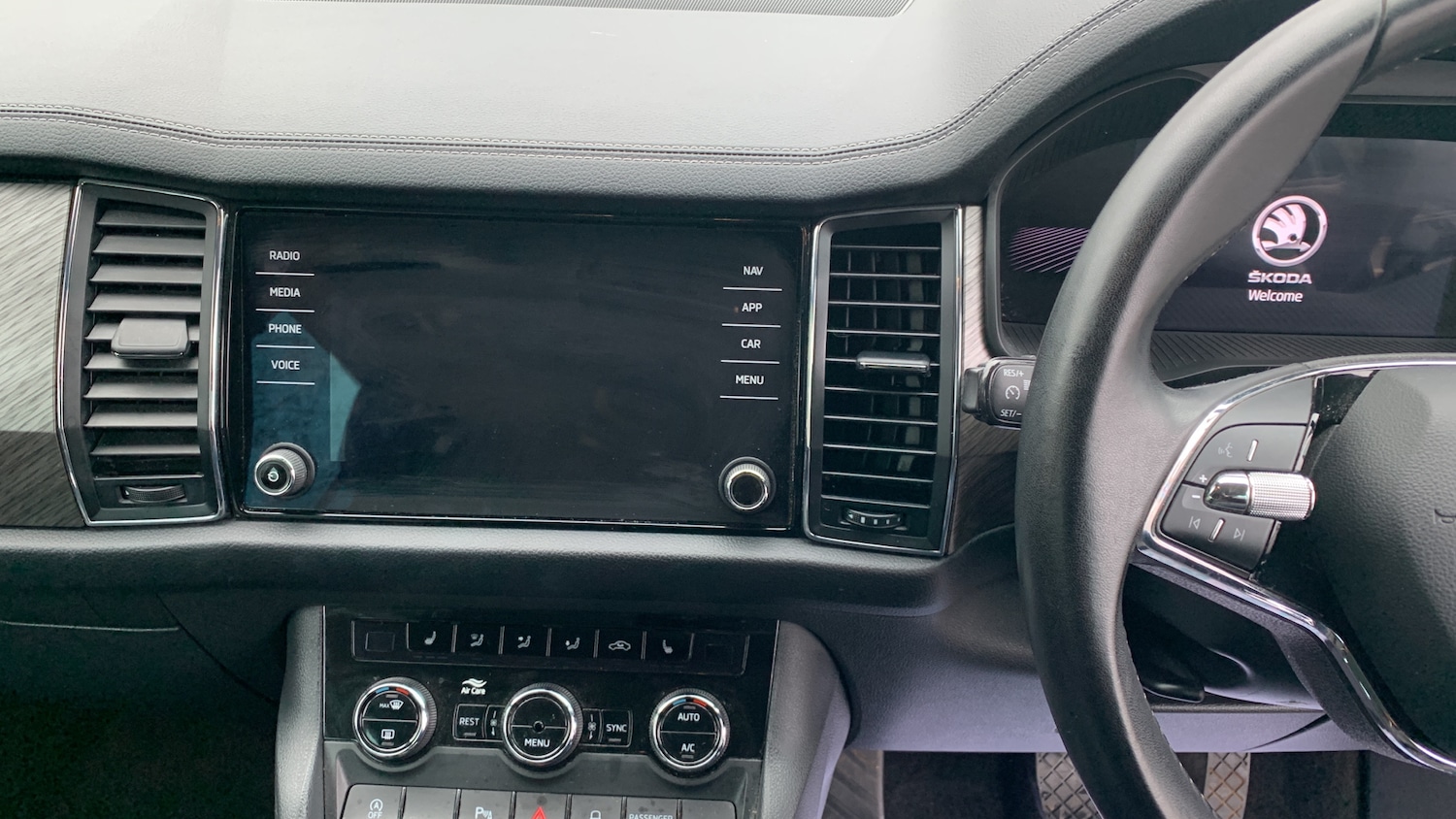 Used Skoda Kodiaq 2023 for sale - 77427021: Photo 10