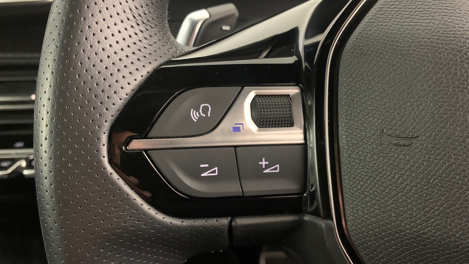 Used Peugeot 2008 2022 for sale - 77457174: Photo 19