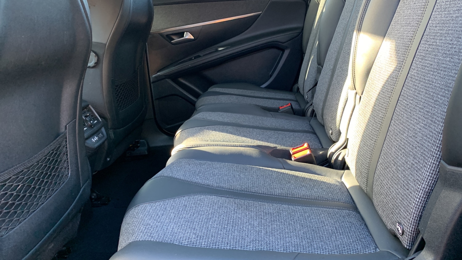 Used Peugeot 5008 2020 for sale - 77254303: Photo 33