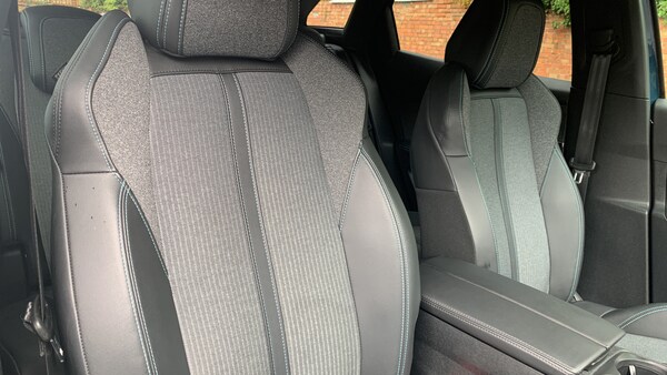 Used Peugeot 3008 2023 for sale - 75416247: Photo 42