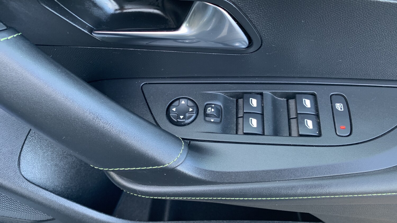 Used Peugeot 2008 2024 for sale - 77332391: Photo 22