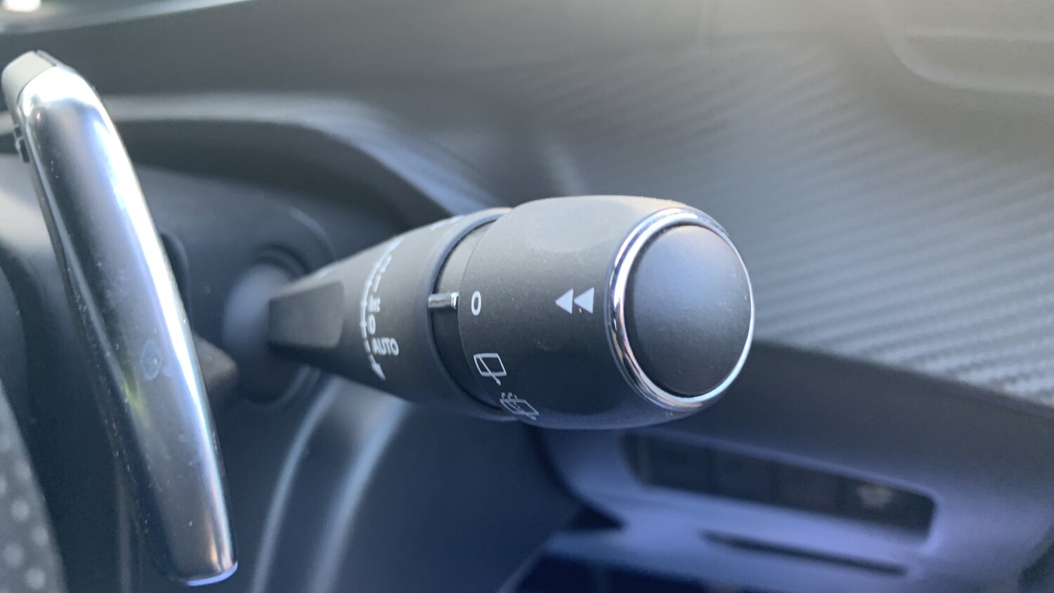 Used Peugeot 2008 2024 for sale - 77332391: Photo 28